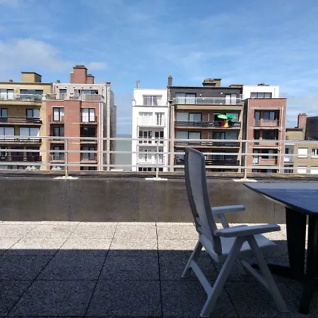 Roof With Large Sun Terrace In Appartamento
